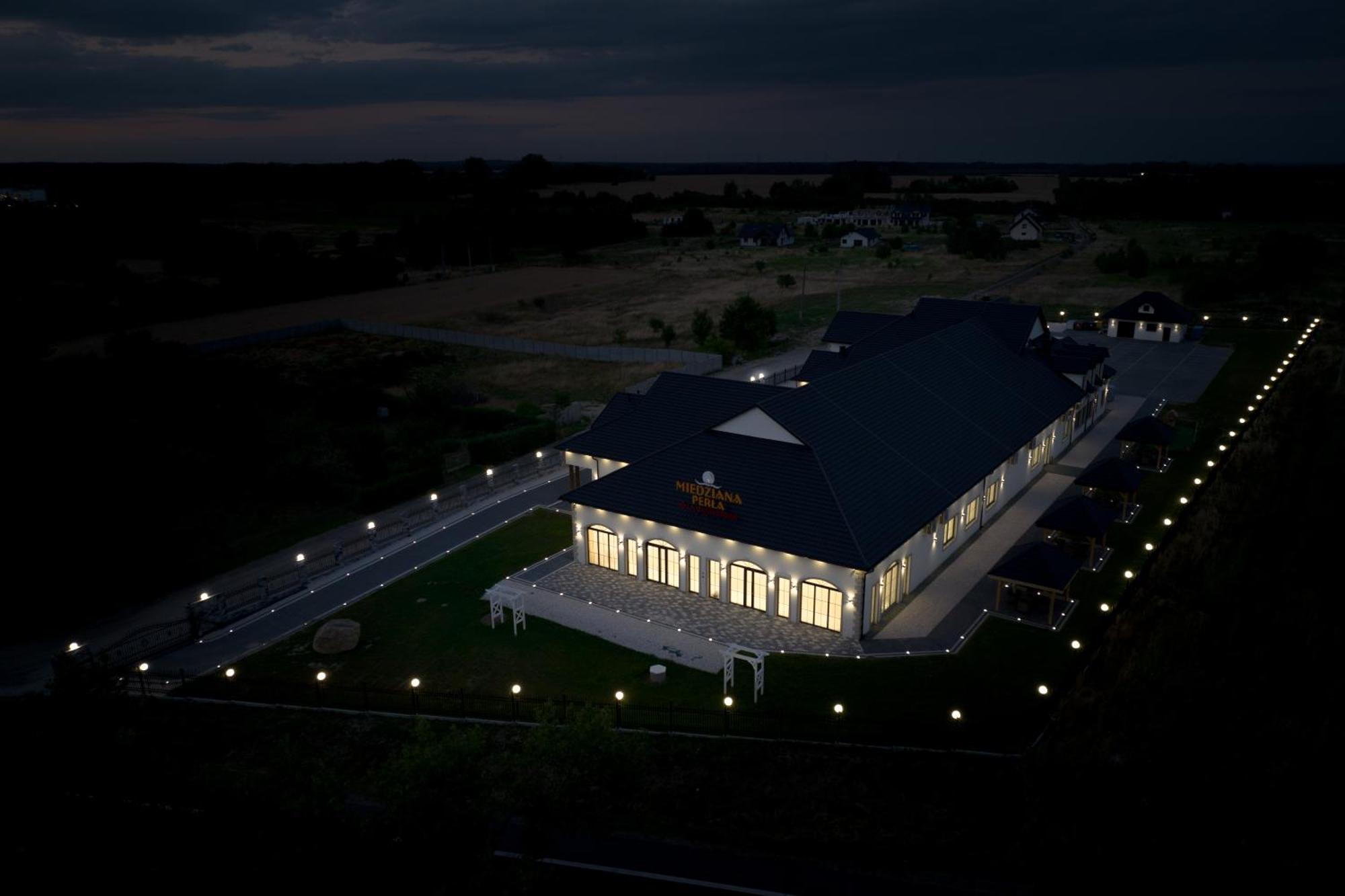 Pensjonat Miedziana Perla Lubin Lubiń Exterior foto